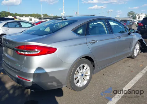 2020 Ford Fusion Se z USA, uszkodzony, nr VIN 3FA6P0HD7LR142627